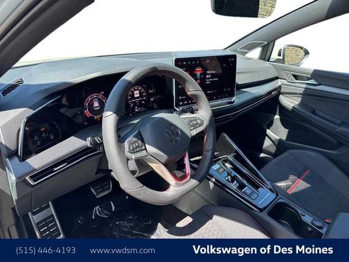2025 Volkswagen Golf GTI 2.0T SE DSG