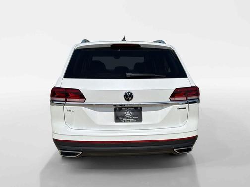 Opal White Pearl 2023 Volkswagen Atlas 2.0T SEL