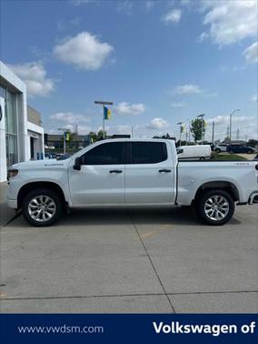 2022 Chevrolet Silverado 1500 Custom