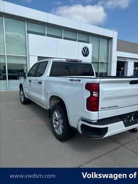 2022 Chevrolet Silverado 1500 Custom