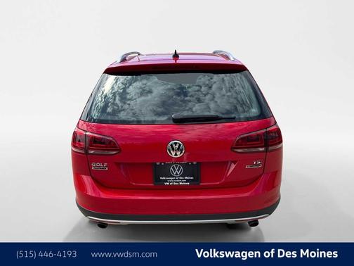 2017 Volkswagen Golf Alltrack TSI S