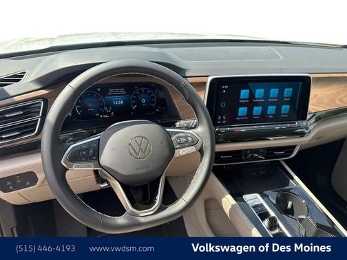 2026 Volkswagen Atlas 2.0T SE w/Technology 4MOTION