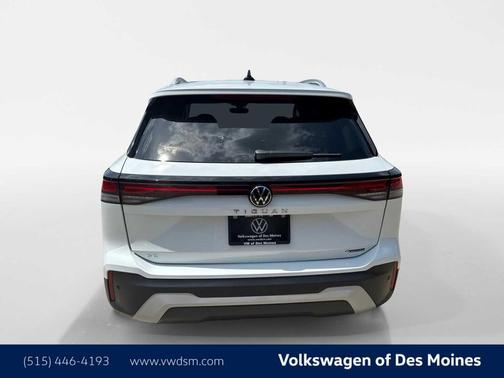 2025 Volkswagen Tiguan 2.0T SE 4MOTION
