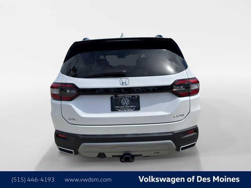 Platinum White Pearl 2023 Honda Pilot AWD Elite