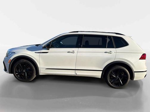 2023 Volkswagen Tiguan 2.0T SE R-Line Black 4MOTION