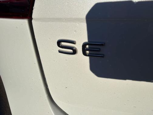 2023 Volkswagen Tiguan 2.0T SE R-Line Black 4MOTION