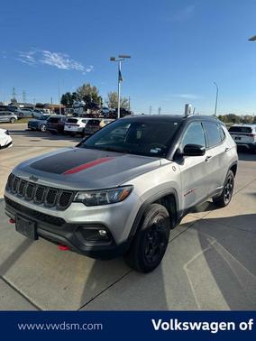 2023 Jeep Compass Trailhawk