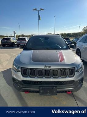 2023 Jeep Compass Trailhawk