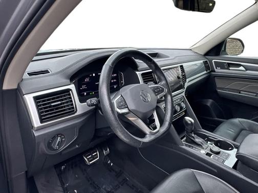 2022 Volkswagen Atlas 3.6L SEL Premium