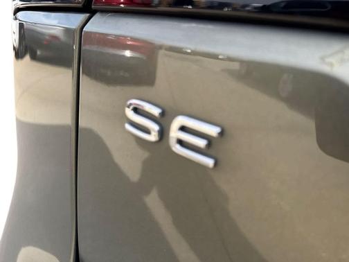 2024 Volkswagen Atlas 2.0T SE w/Technology 4MOTION