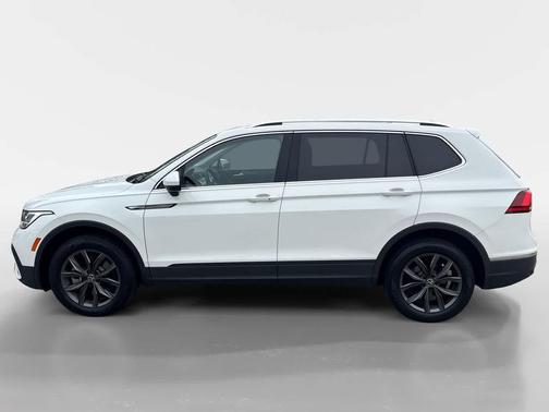 2022 Volkswagen Tiguan 2.0T SE 4MOTION