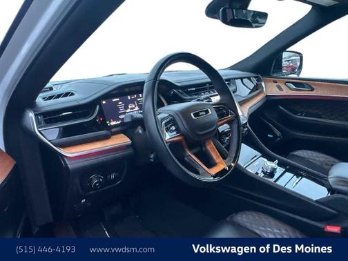 2023 Jeep Grand Cherokee L Summit Reserve