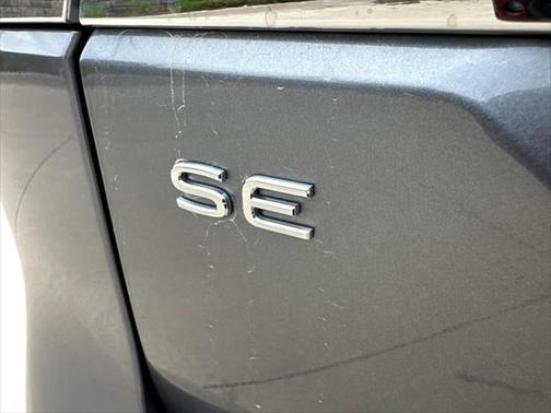 2025 Volkswagen Atlas 2.0T SE w/Technology 4MOTION