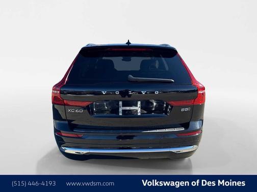 2022 Volvo XC60 B5 Inscription