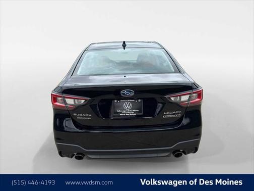 2022 Subaru Legacy Touring XT