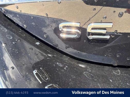 Deep Black Pearl 2026 Volkswagen Tiguan 2.0T SE 4MOTION