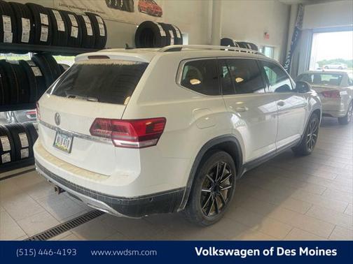 2018 Volkswagen Atlas 3.6L SEL Premium