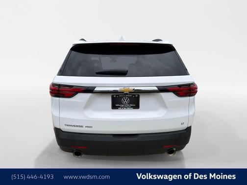 Summit White 2023 Chevrolet Traverse LT Cloth
