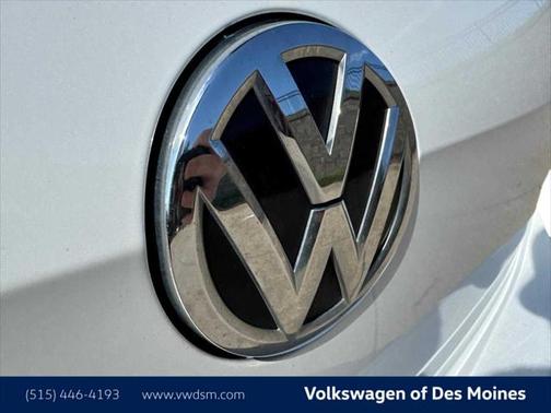 2016 Volkswagen Golf GTI 2.0T SE 4-Door