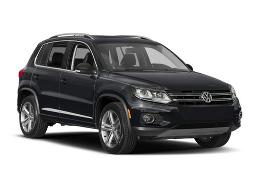 Pure White 2017 Volkswagen Tiguan 2.0T Sport