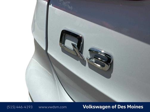 Ibis White 2020 Audi Q3 45 Premium