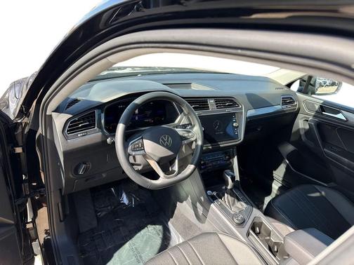 2022 Volkswagen Tiguan 2.0T SE 4MOTION