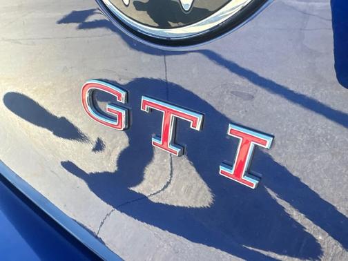 2023 Volkswagen Golf GTI 2.0T S DSG