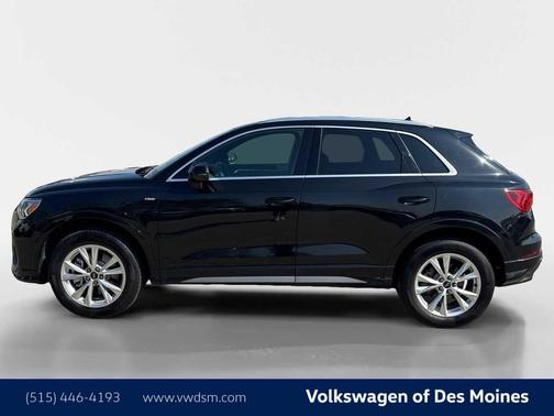 Mythos Black Metallic 2025 Audi Q3 Premium 45 TFSI S line quattro Tiptronic