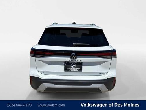 2025 Volkswagen Tiguan 2.0T SE 4MOTION