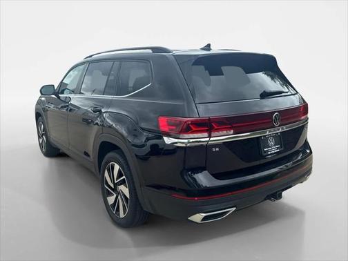 2024 Volkswagen Atlas 2.0T SE w/Technology 4MOTION