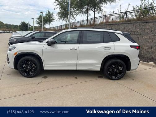 2025 Volkswagen Tiguan 2.0T SE R-Line Black 4MOTION