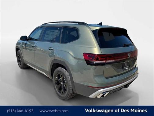 2025 Volkswagen Atlas 2.0T Peak Edition