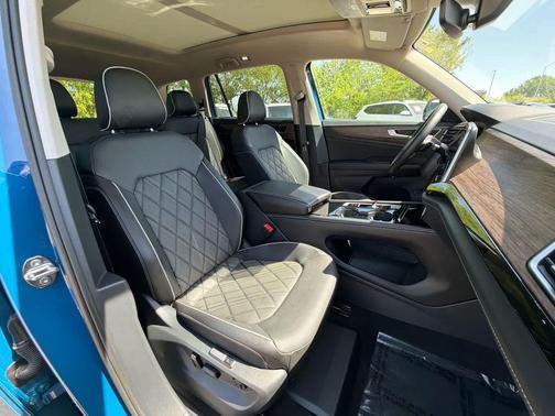 Mountain Lake Blue Metallic 2025 Volkswagen Atlas 2.0T SEL Premium R-Line 4MOTION