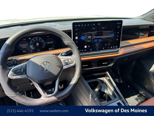 2025 Volkswagen Tiguan 2.0T SEL R-Line 4MOTION