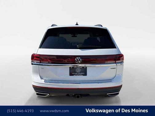 Opal White Pearl 2026 Volkswagen Atlas 2.0T SE w/Technology 4MOTION