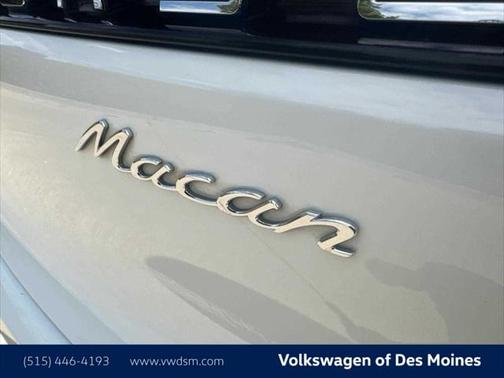 2021 Porsche Macan Base
