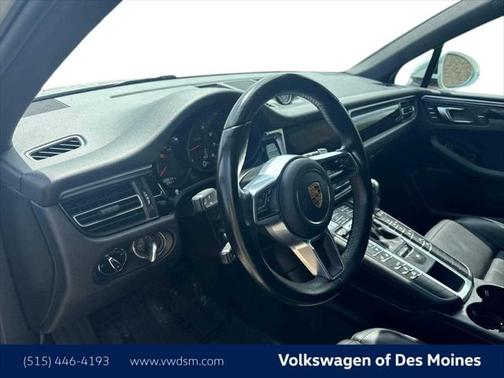 2021 Porsche Macan Base