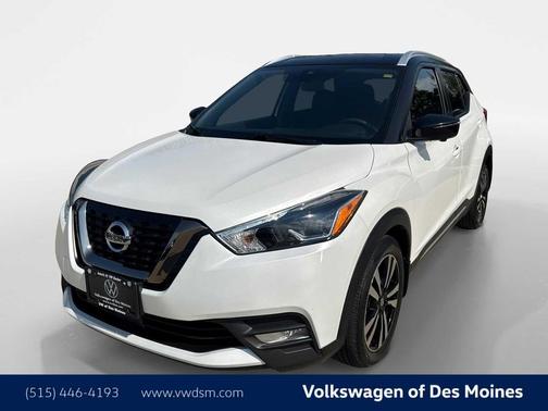 2020 Nissan Kicks SR