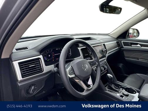 2022 Volkswagen Atlas 3.6L SE w/Technology