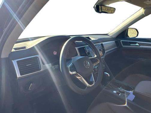 2022 Volkswagen Atlas 3.6L SEL