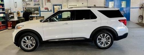 STAR WHITE MET TRI-COAT 2022 Ford Explorer LIMITED