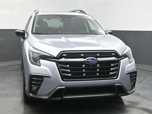 Ice Silver Metallic 2025 Subaru Ascent Onyx Edition Touring