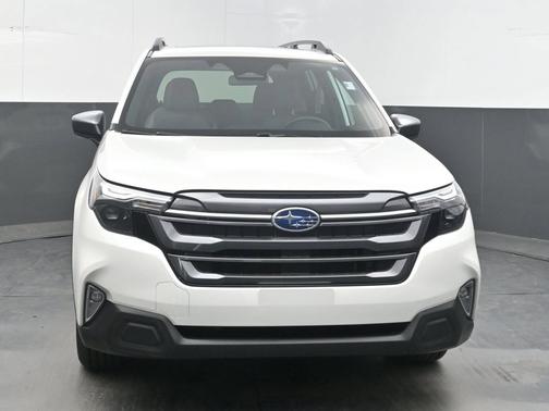 Crystal White Pearl 2026 Subaru Forester Premium