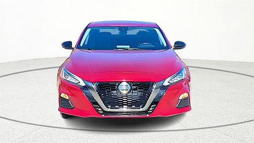 2021 Nissan Altima SR VC-Turbo FWD