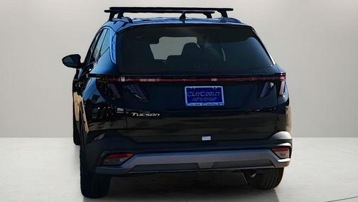 Phantom Black 2025 Hyundai TUCSON SEL Convenience