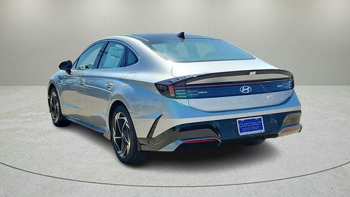 2026 Hyundai SONATA SEL