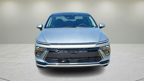 2026 Hyundai SONATA SEL