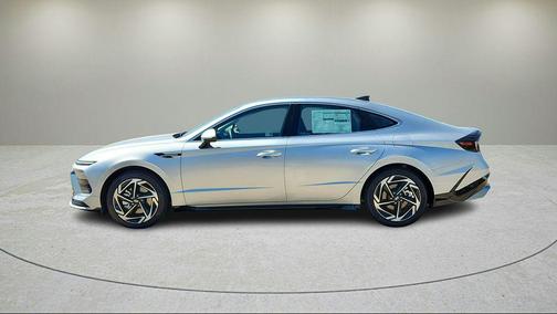 2026 Hyundai SONATA SEL