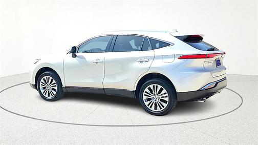 2023 Toyota Venza LE