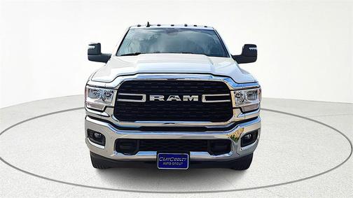2024 RAM 3500 Big Horn Crew Cab 4x4 8' Box